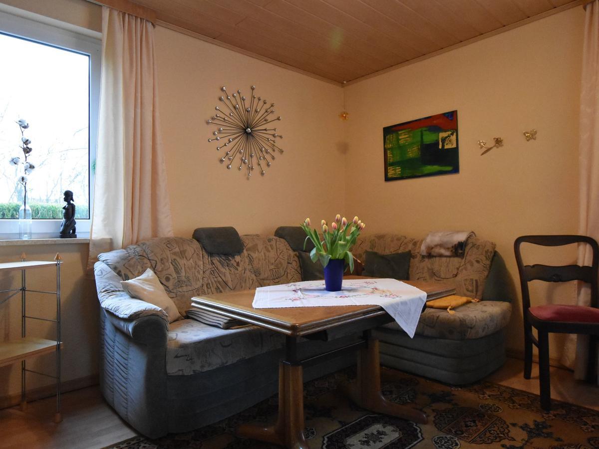 Attractive Bungalow In Damshagen Near The Sea Exteriör bild