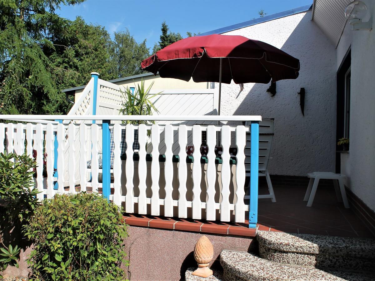 Attractive Bungalow In Damshagen Near The Sea Exteriör bild